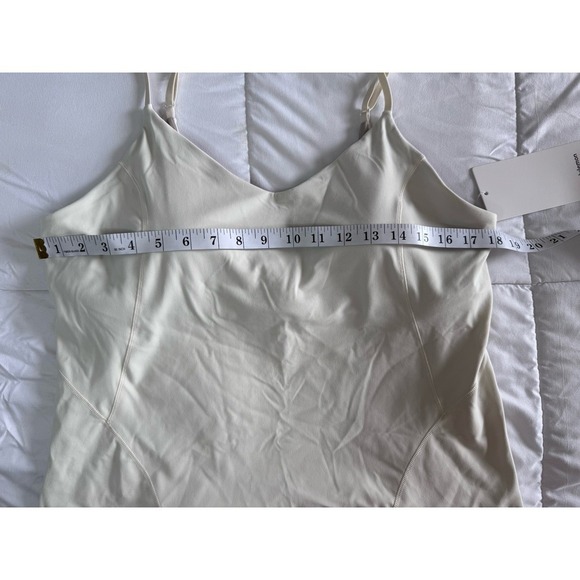 New Lululemon Size 14 Align Waist Length Cami Tank C/D Built In Bra Light Ivory - Picture 4 of 12